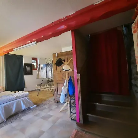 منزل للإقامة La Maison De Sophia Gaia, Proche Du Chemin De Compostelle Saint-Privat-dʼAllier