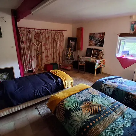 منزل للإقامة La Maison De Sophia Gaia, Proche Du Chemin De Compostelle *